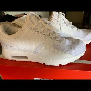 Nike Air max zero essential